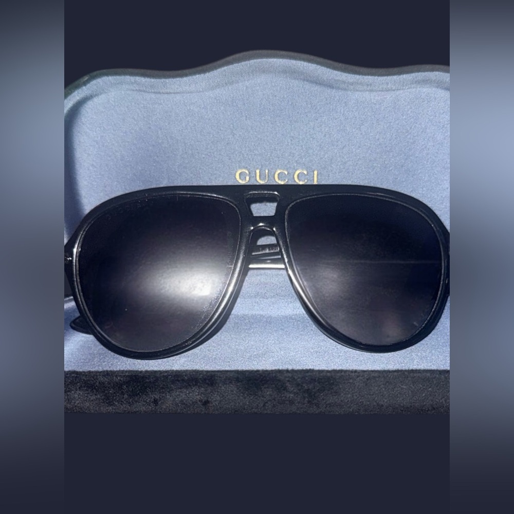 GUCCI aviator sunglasses